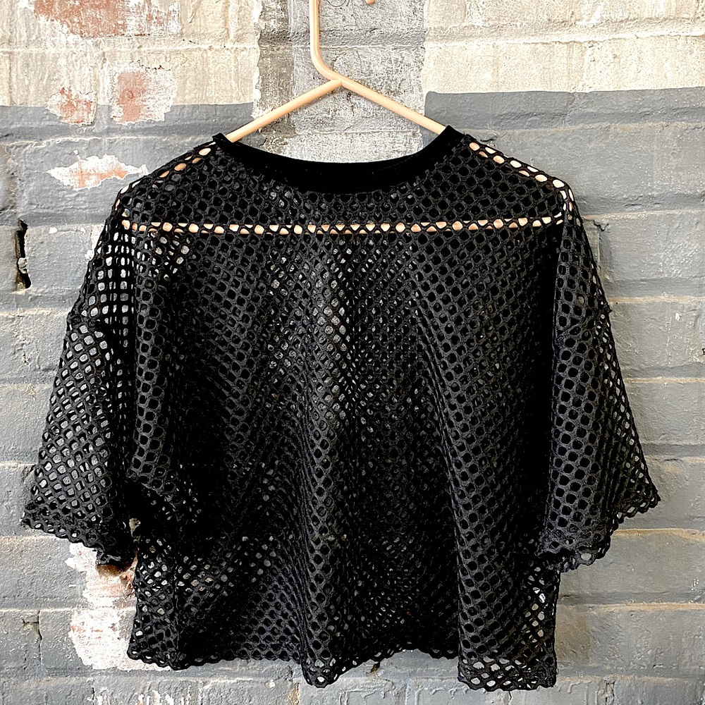 Webbed mesh crop top